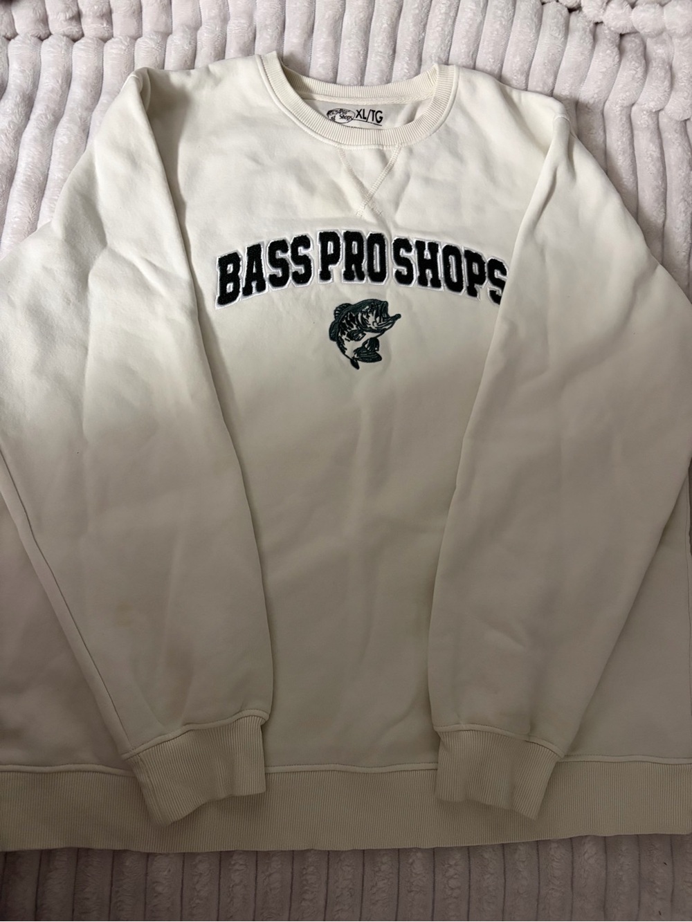 Bass Pro Shops 
Cream Crewneck with Embroidered Logo